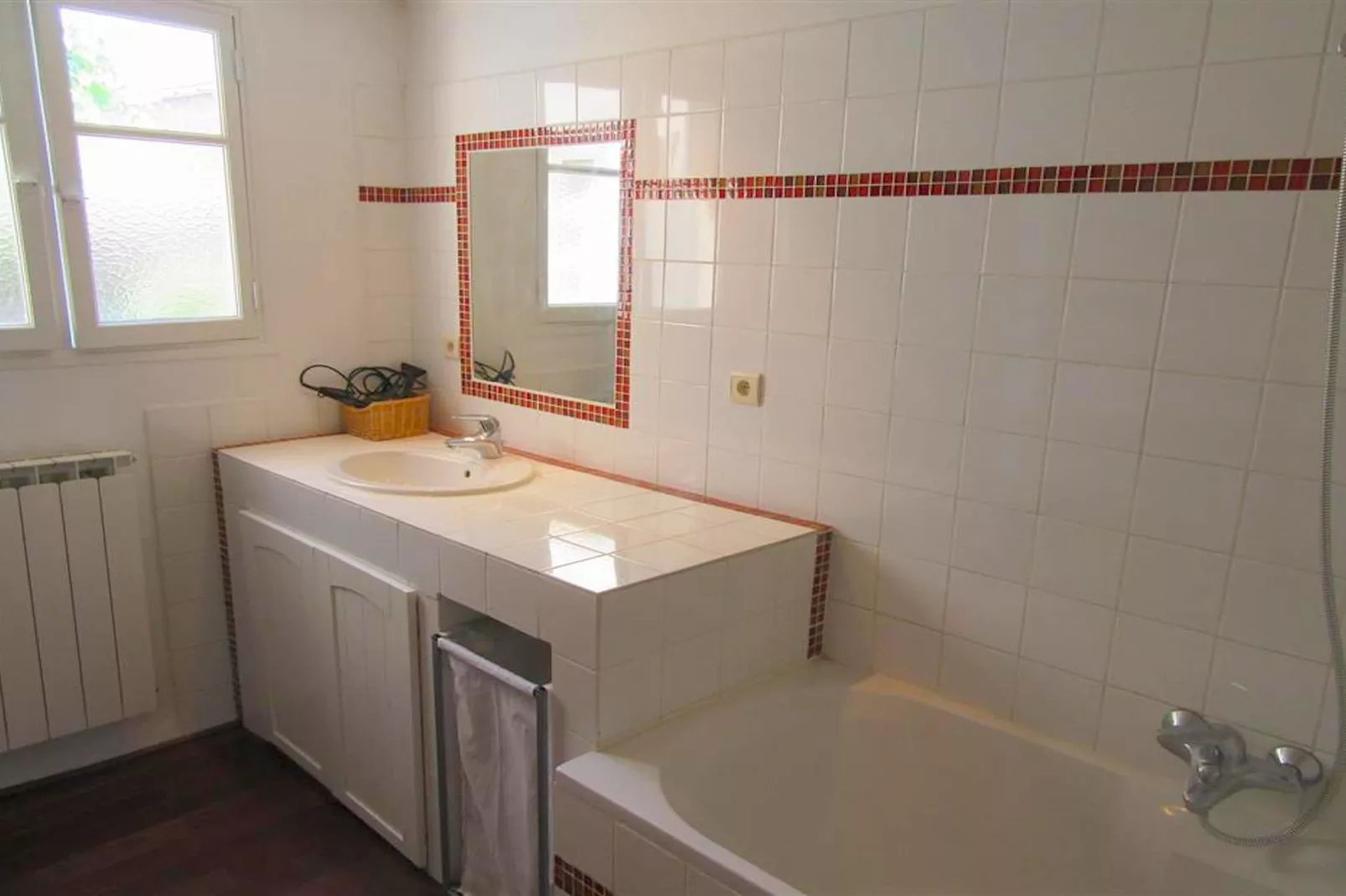 Maison Coste-Bathroom
