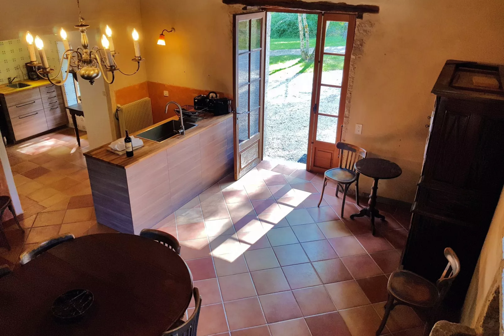 Grande maison de charme-Dining room