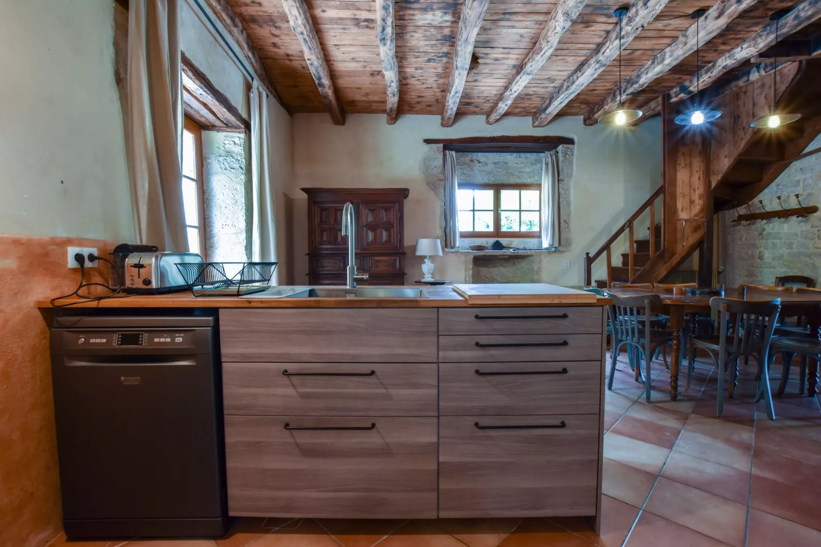 Grande maison de charme-Kitchen