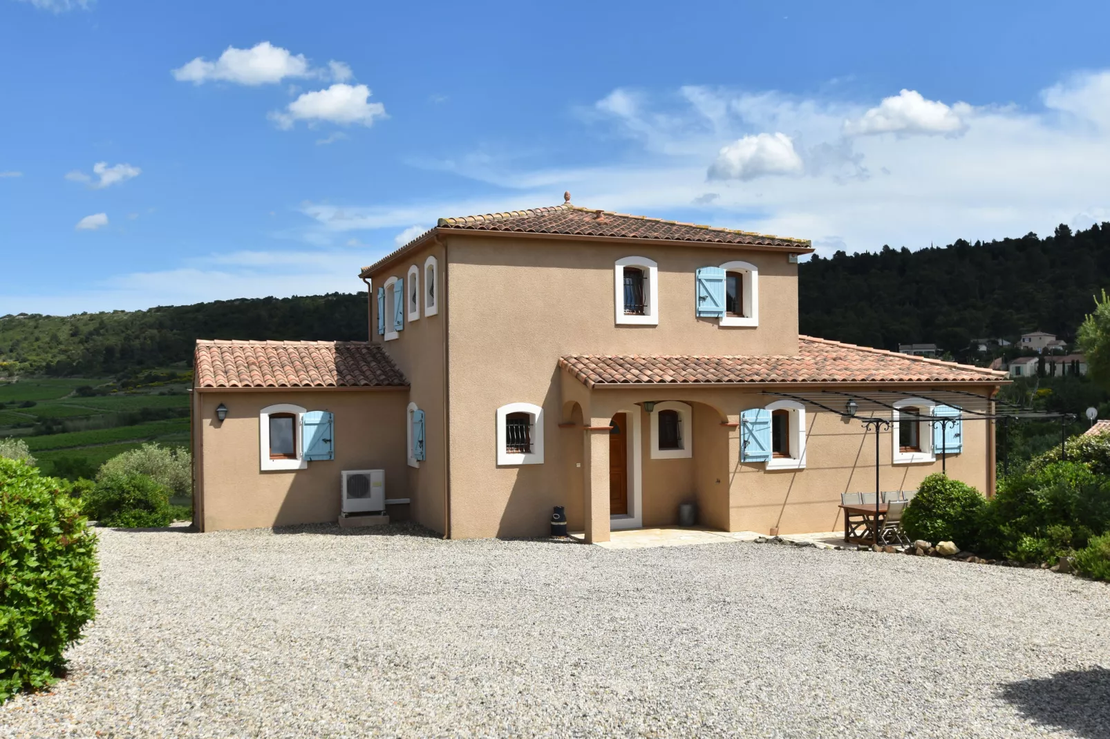 Portanelle 8 p-Exterior summer