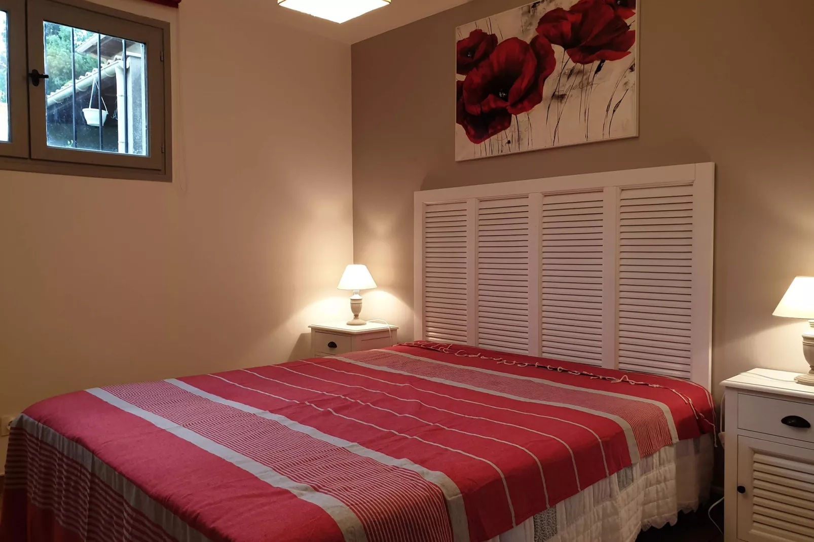 Au bord de L'Orb-Bedroom