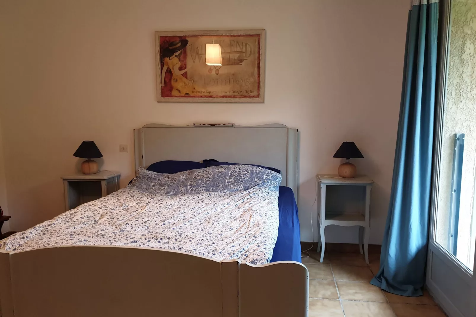 Au bord de L'Orb-Bedroom