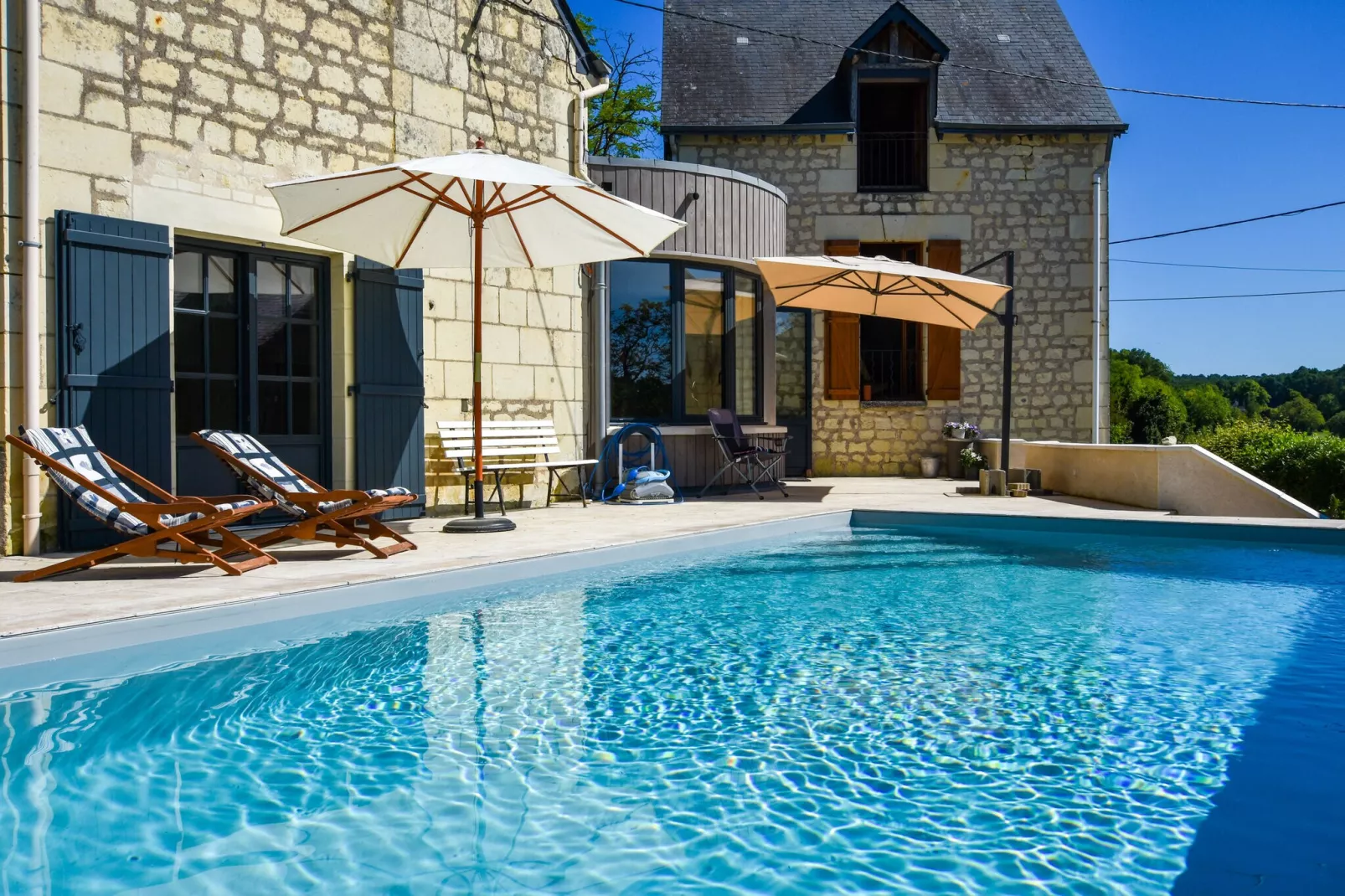 Gite vallée de la Loire-Schwimmbad
