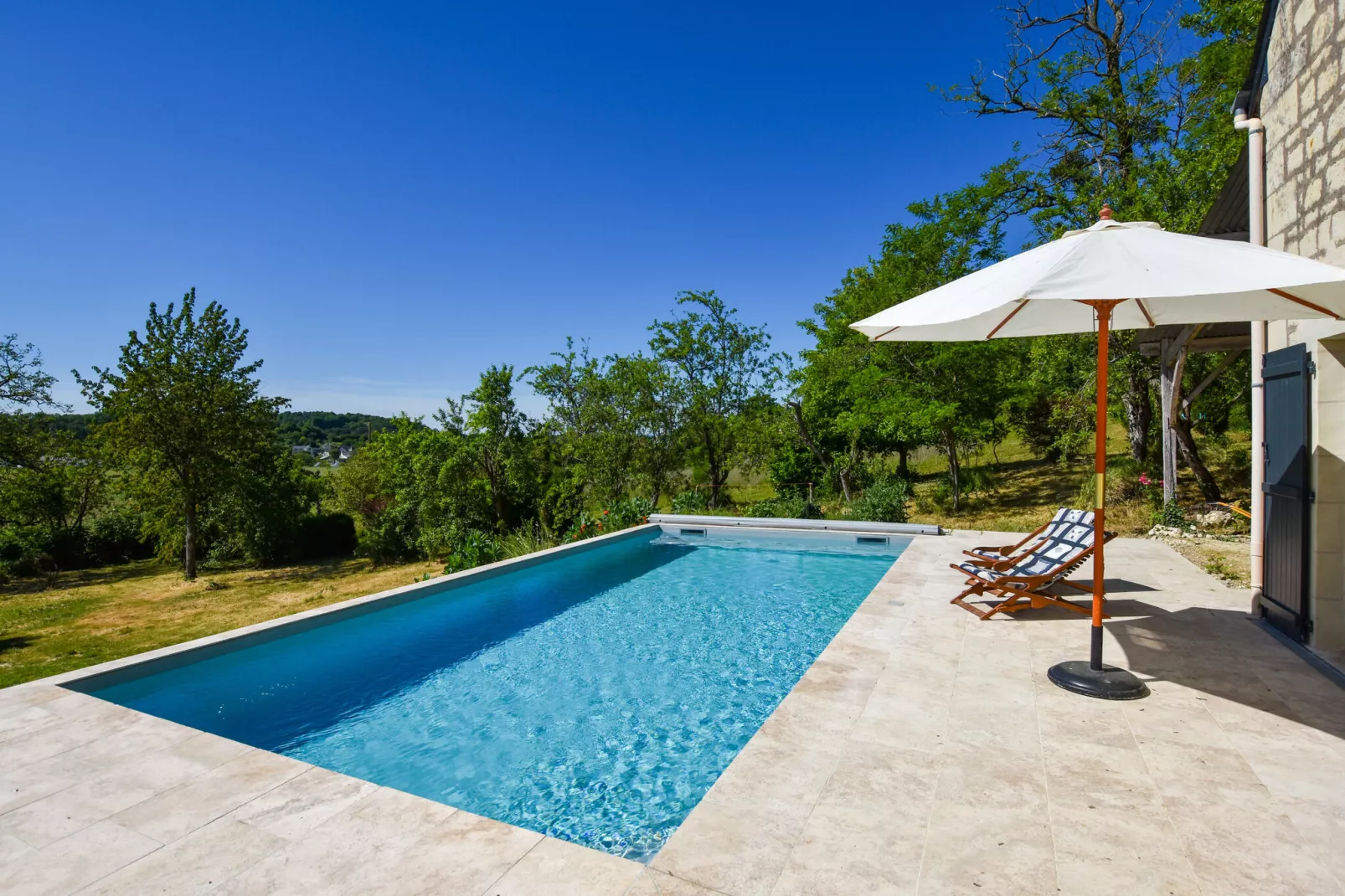 Gite vallée de la Loire-Schwimmbad