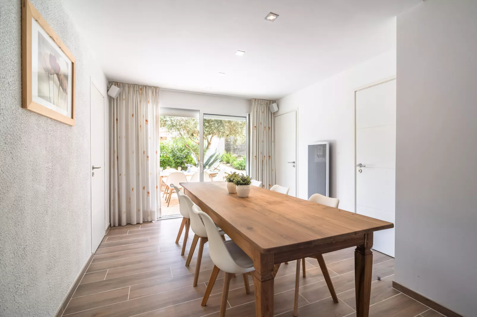 Aux Arbres Verts-Dining room
