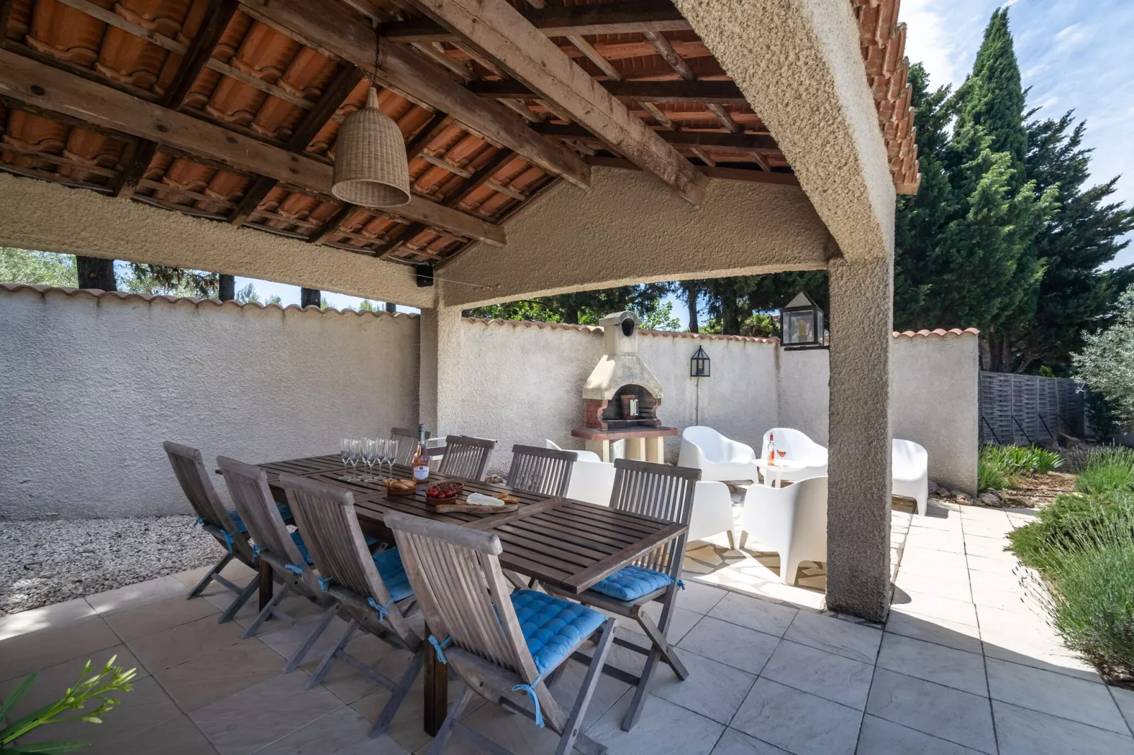 Aux Arbres Verts-Terrace balcony