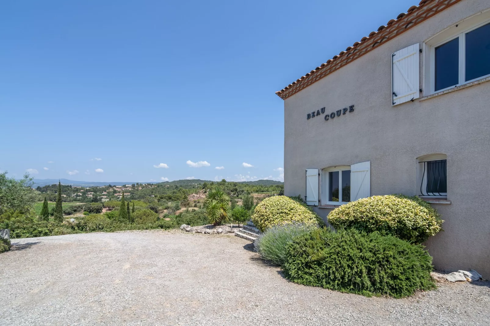 Villa Beau Coupe-Exterior summer