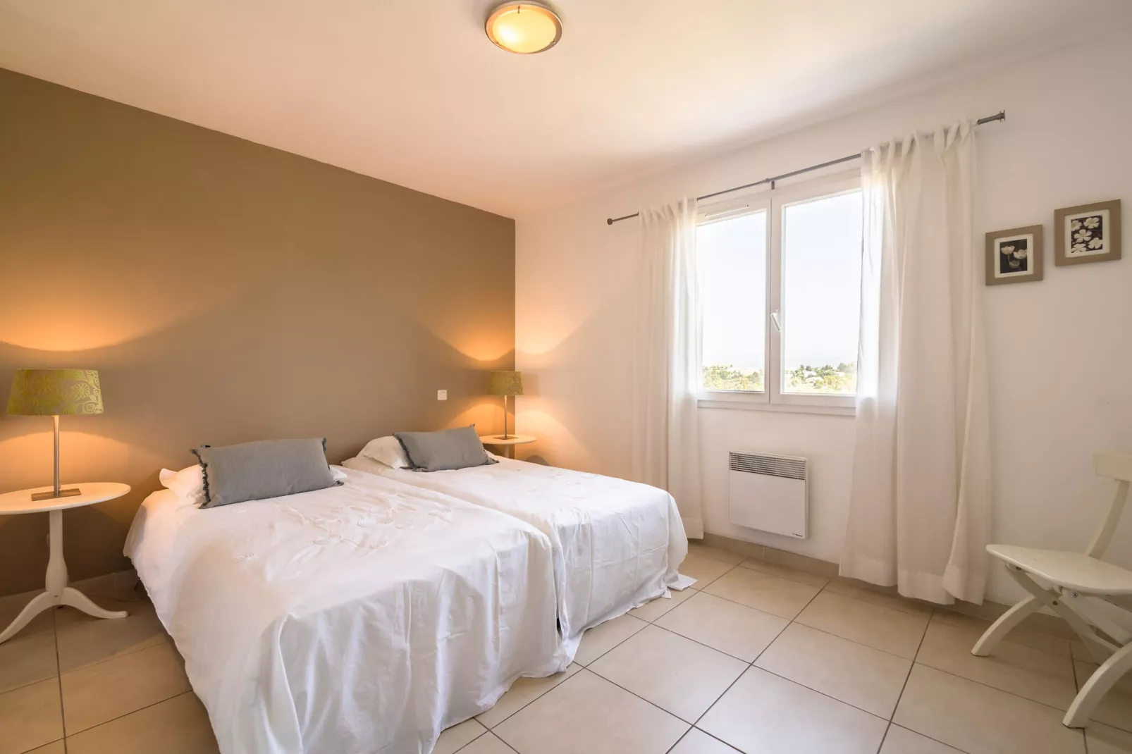 Villa Beau Coupe-Bedroom
