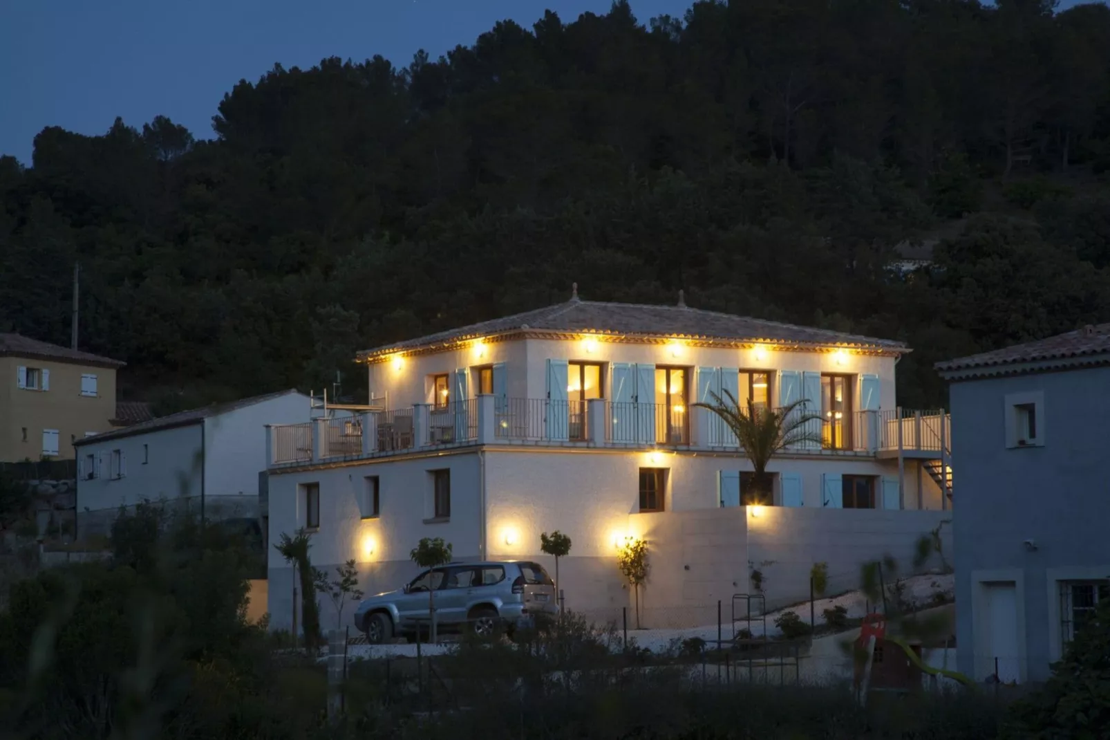Villa Bonn Idee-Exterior summer