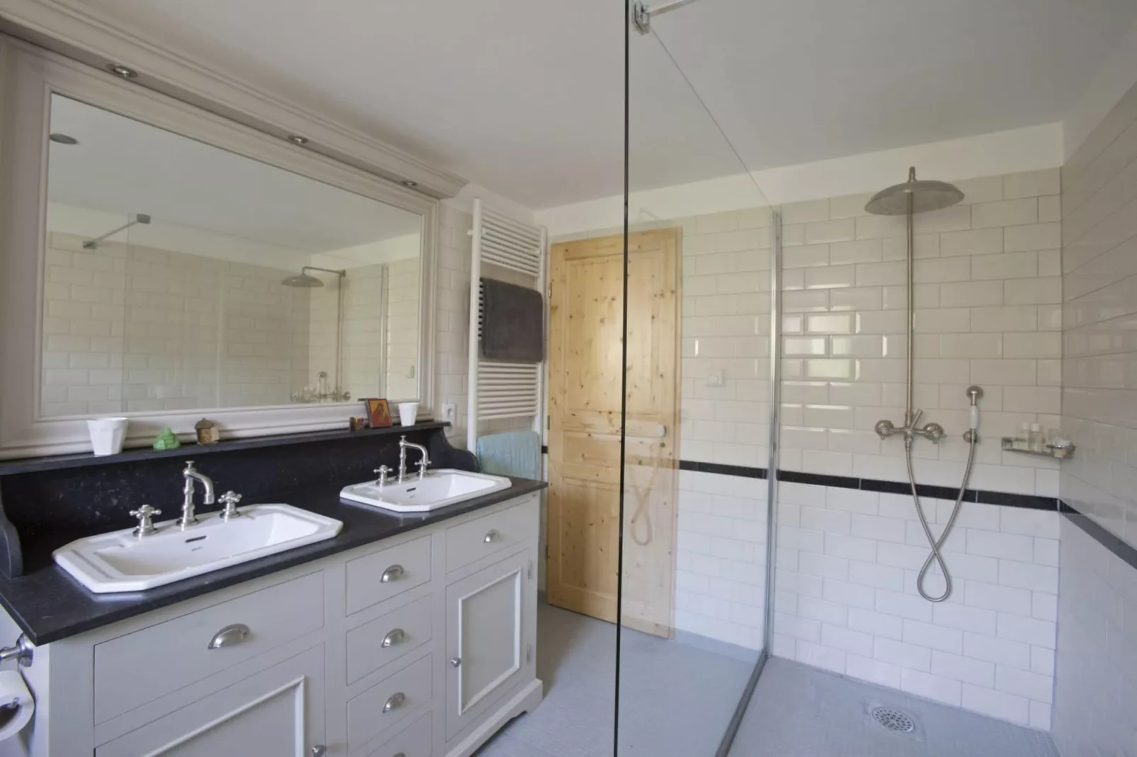 Villa Bonn Idee-Bathroom