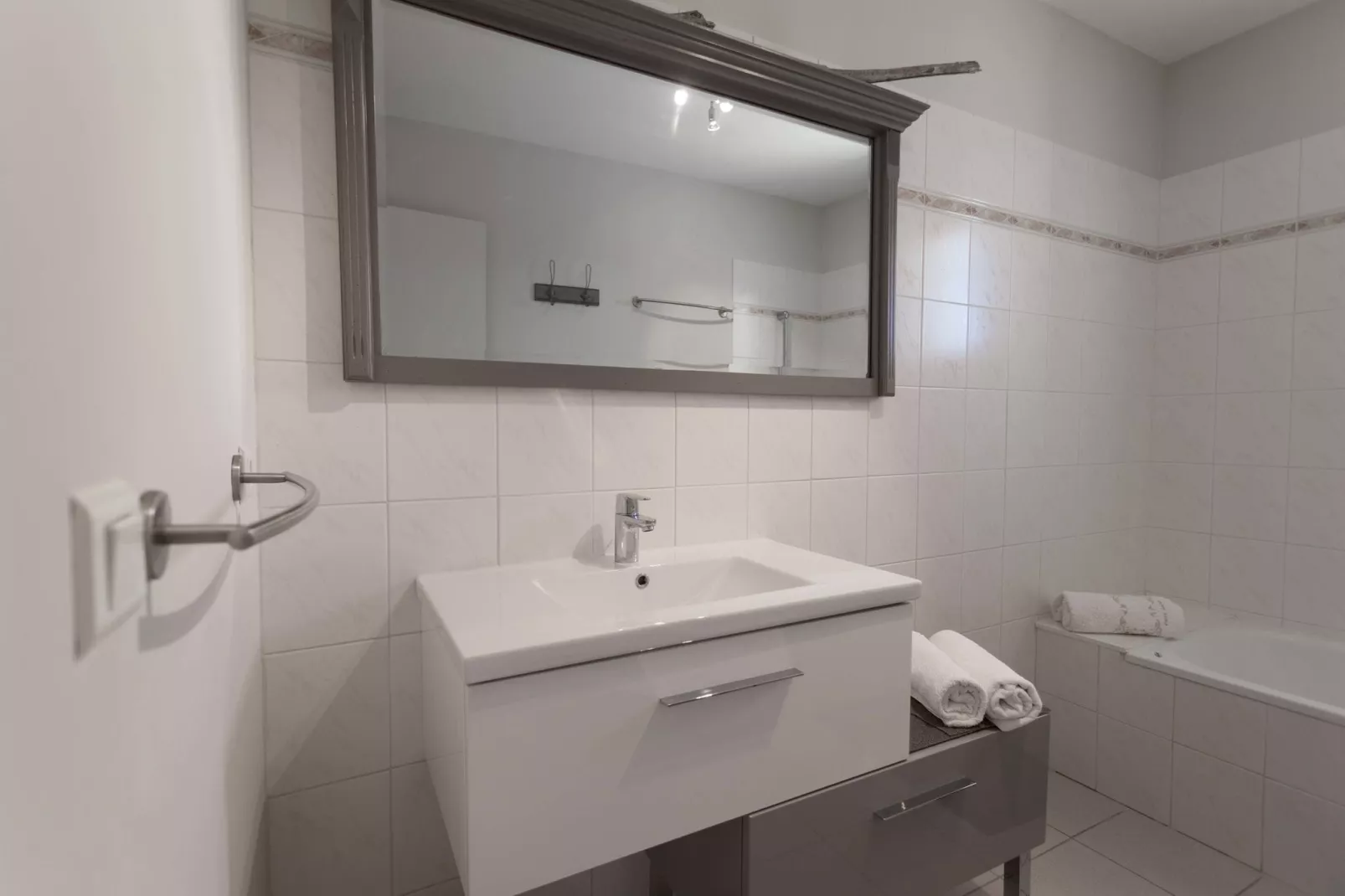 Villa Canissa-Bathroom