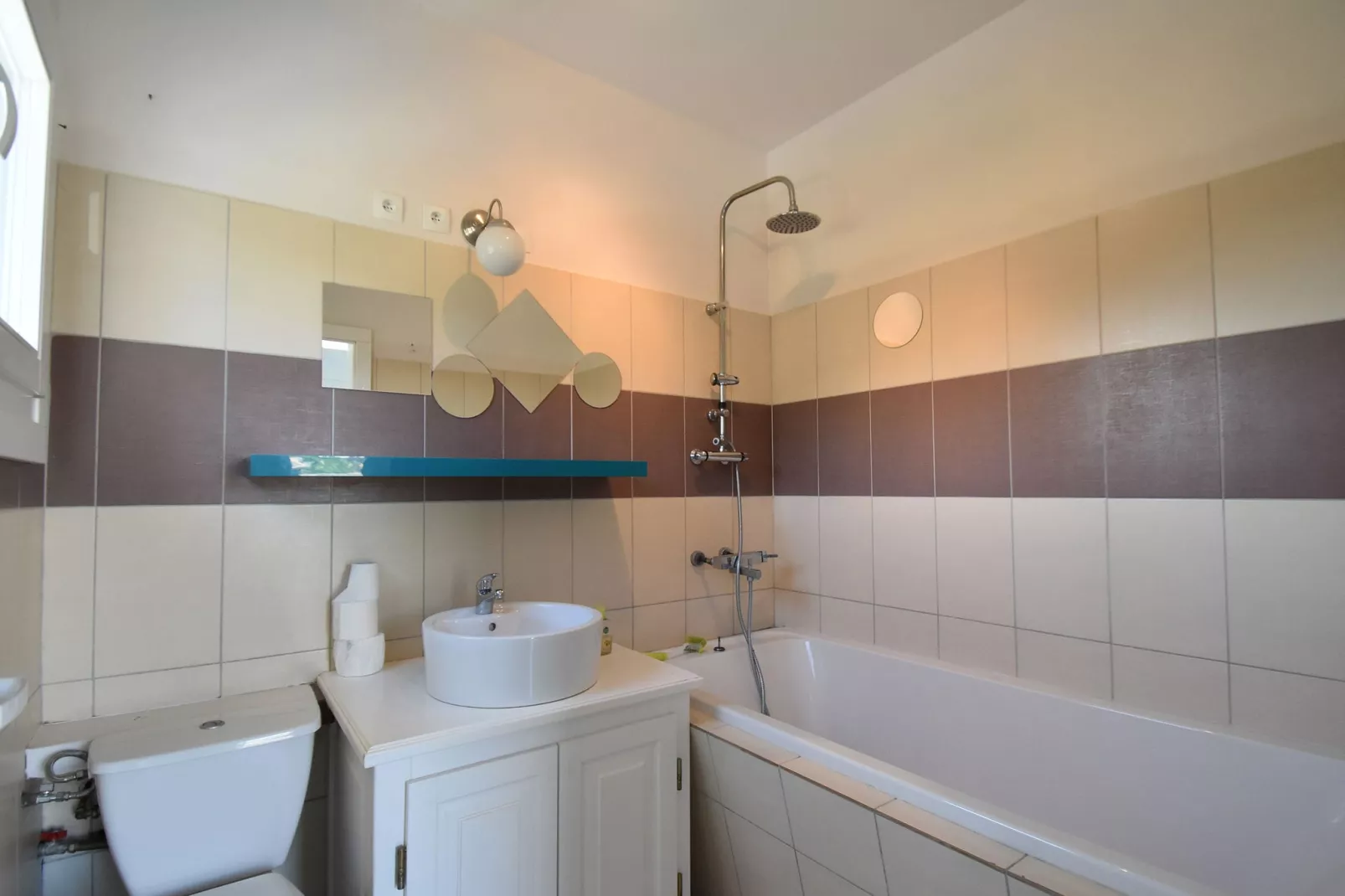 Clos des Oliviers-Bathroom
