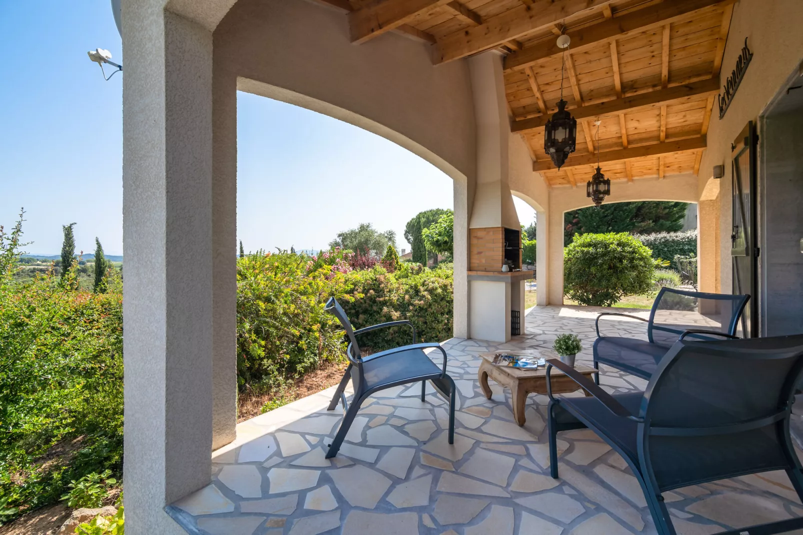 Villa Les Veinards-View summer