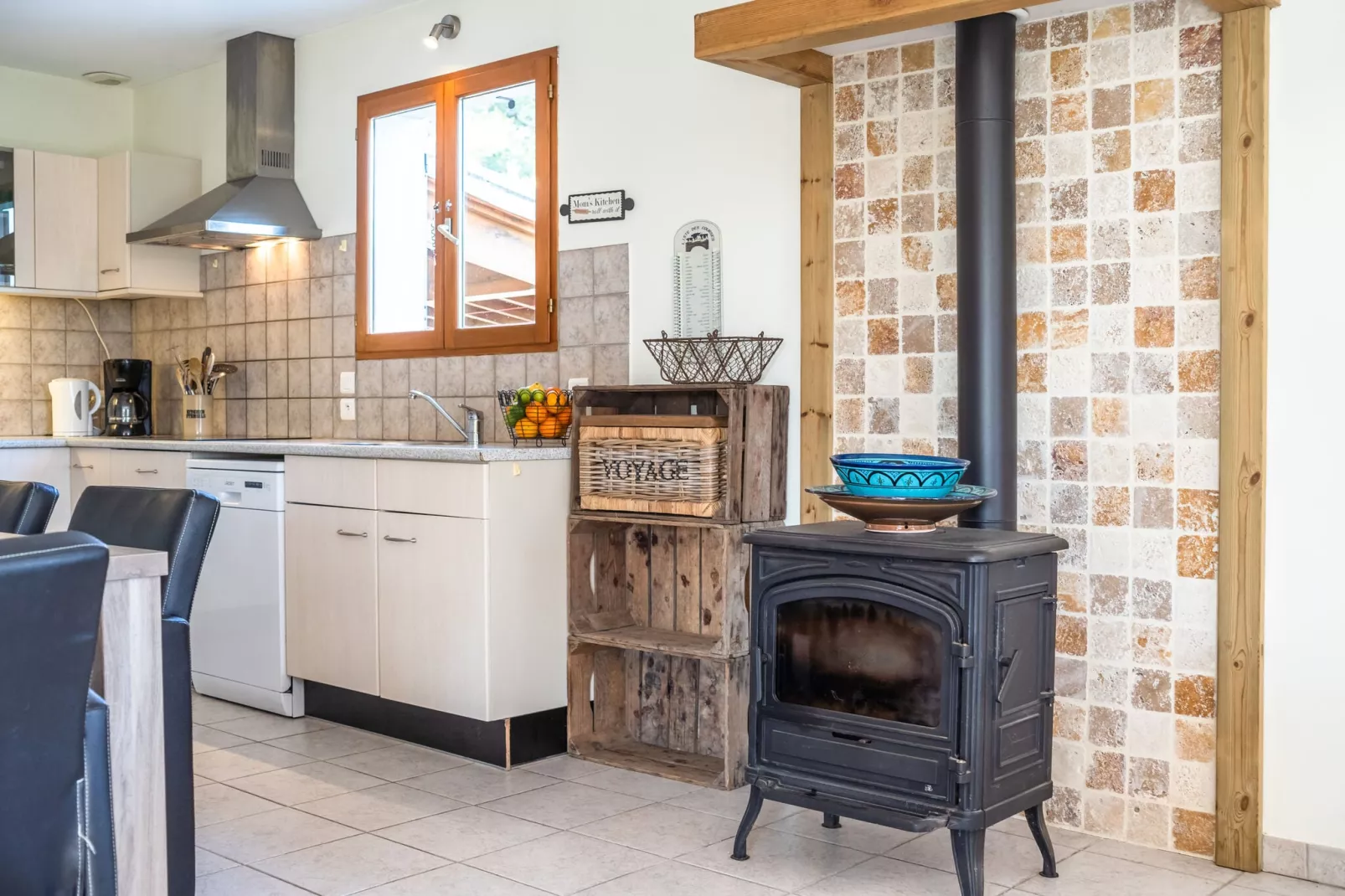 Villa Les Veinards-Kitchen