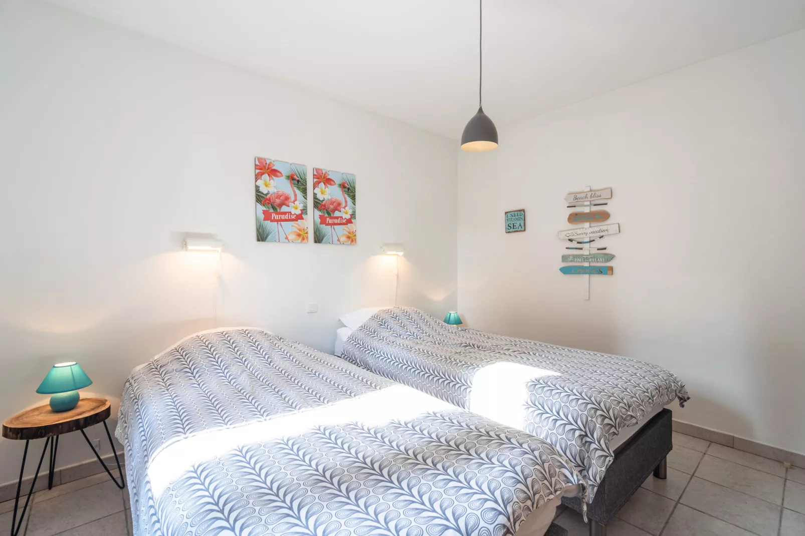 Villa Les Veinards-Bedroom