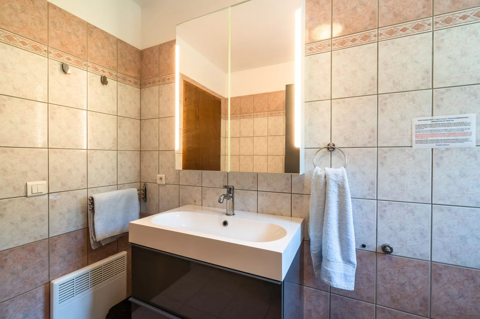 Villa Les Veinards-Bathroom