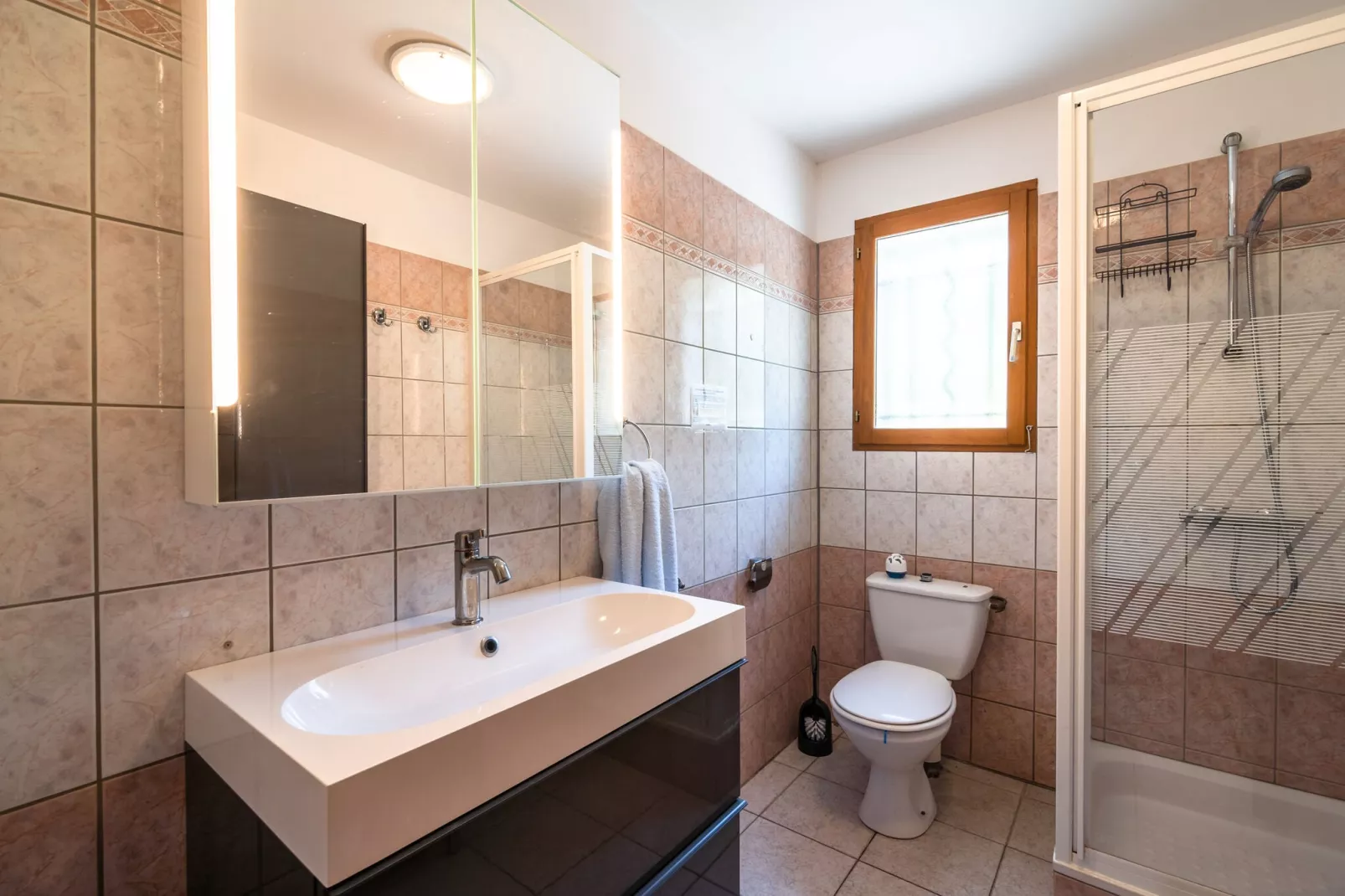 Villa Les Veinards-Bathroom
