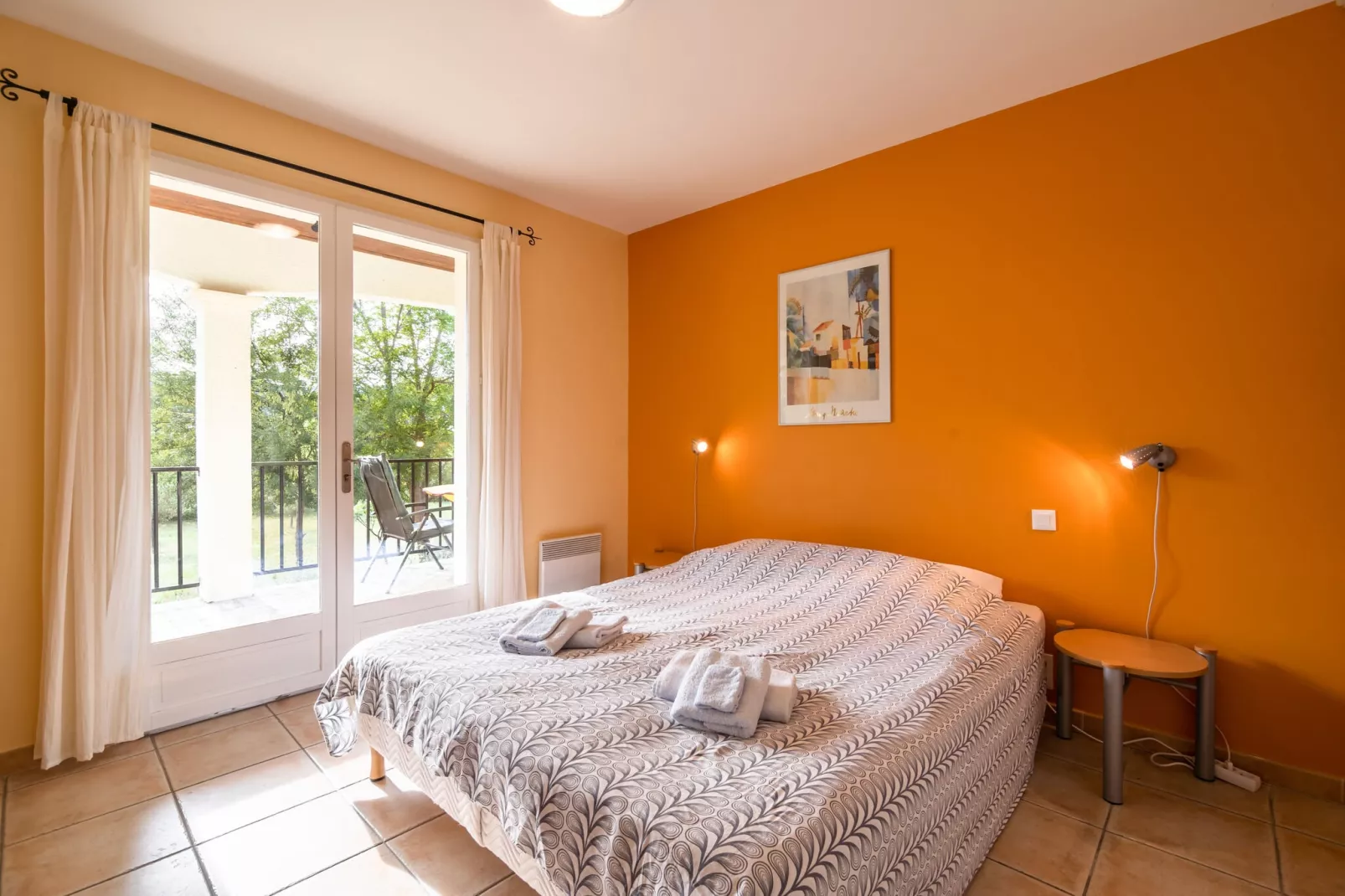 Mardille-Bedroom