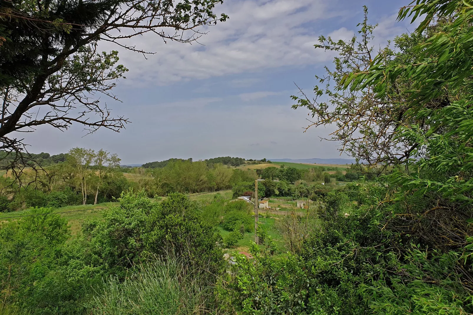 Villa On the Rocks-View summer