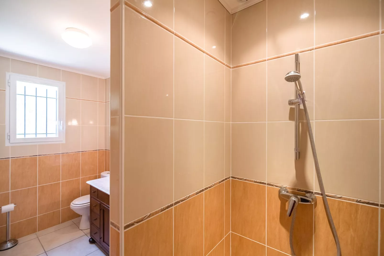 Villa Tranquille-Bathroom