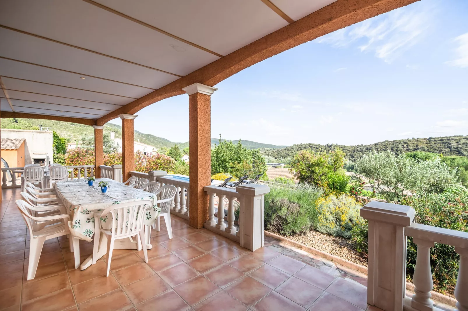 Hélios-Terrace balcony
