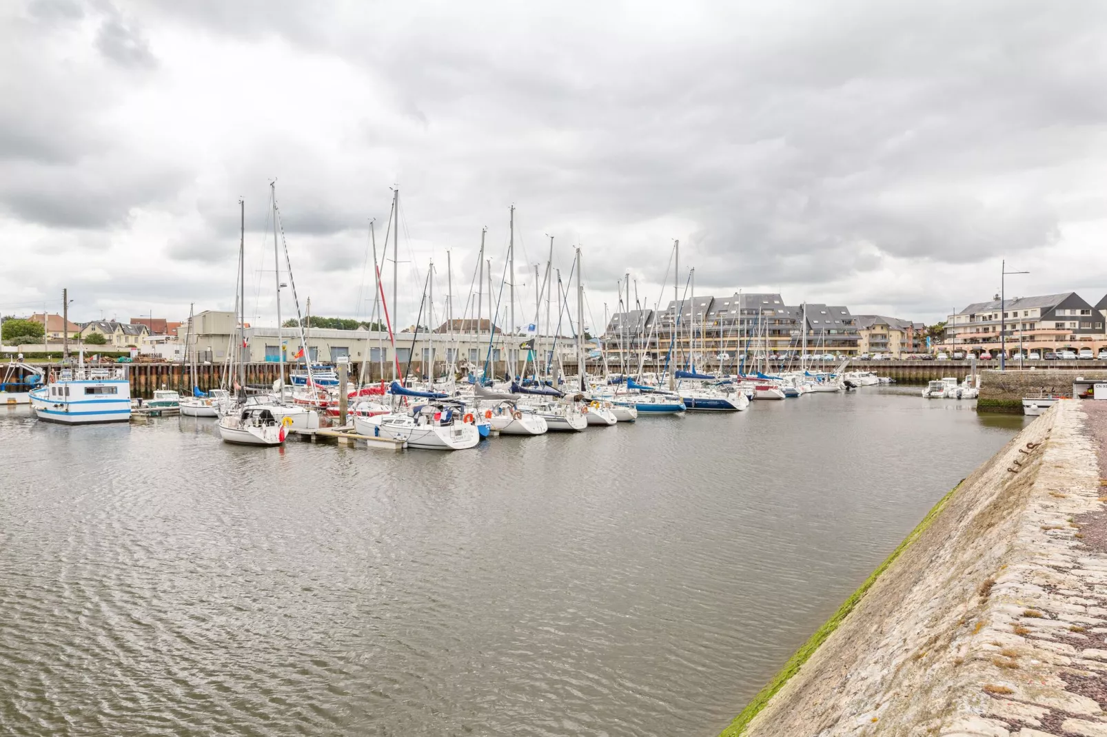 Residence du Port de Joncal-Gebiete Sommer 5 km