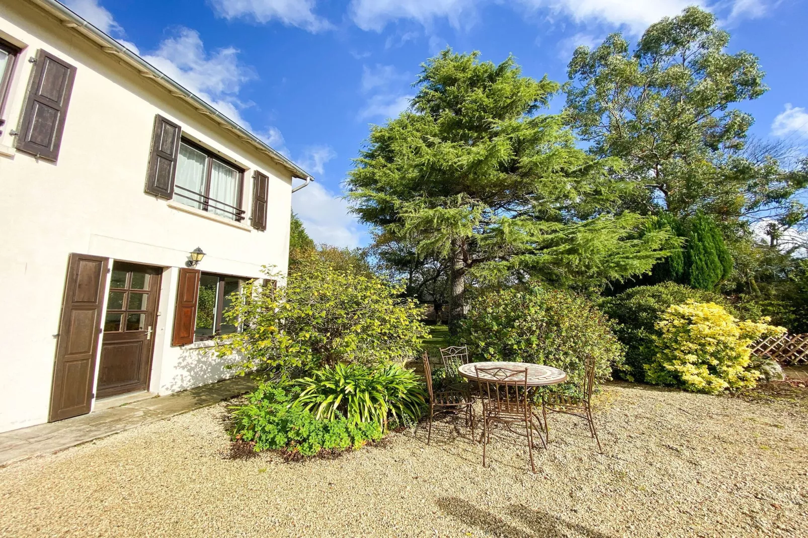 Grande Maison avec Jardin à Tréveneuc-Gardens summer