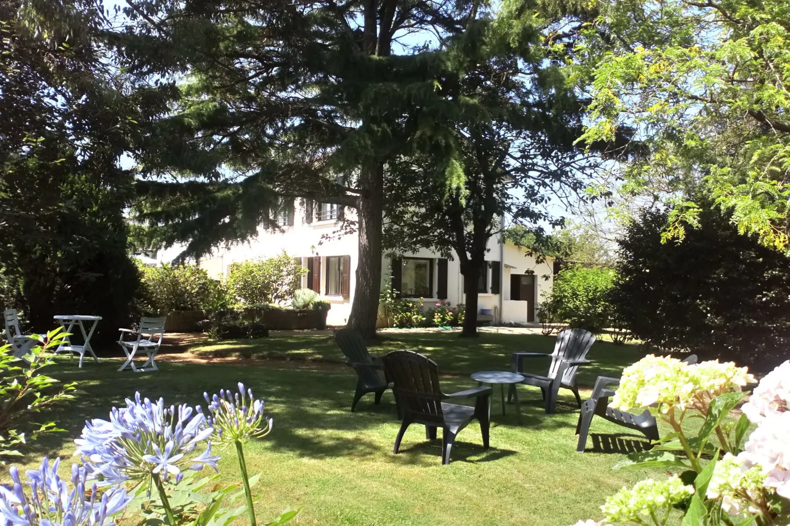 Grande Maison avec Jardin à Tréveneuc-Exterior summer
