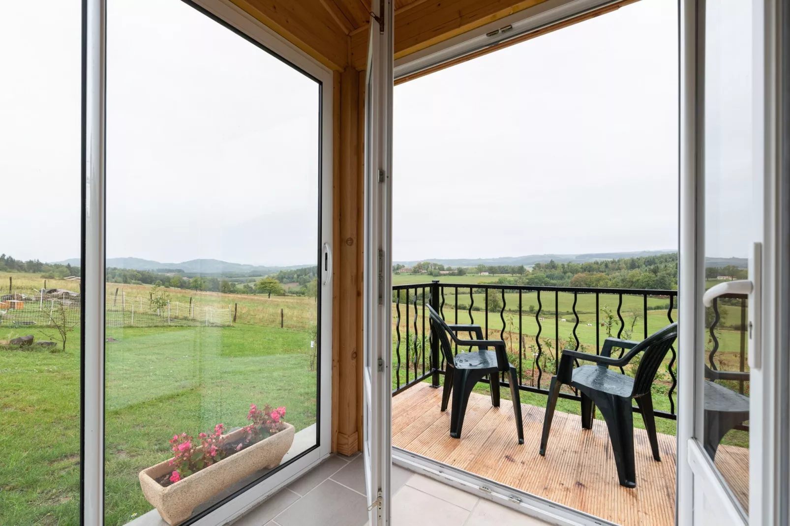CHALET BELLEVUE-Terrace balcony