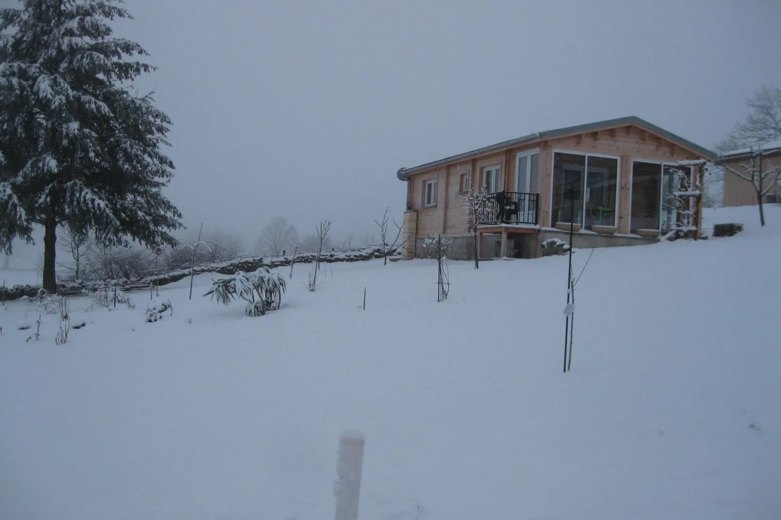 CHALET BELLEVUE-Exterior winter