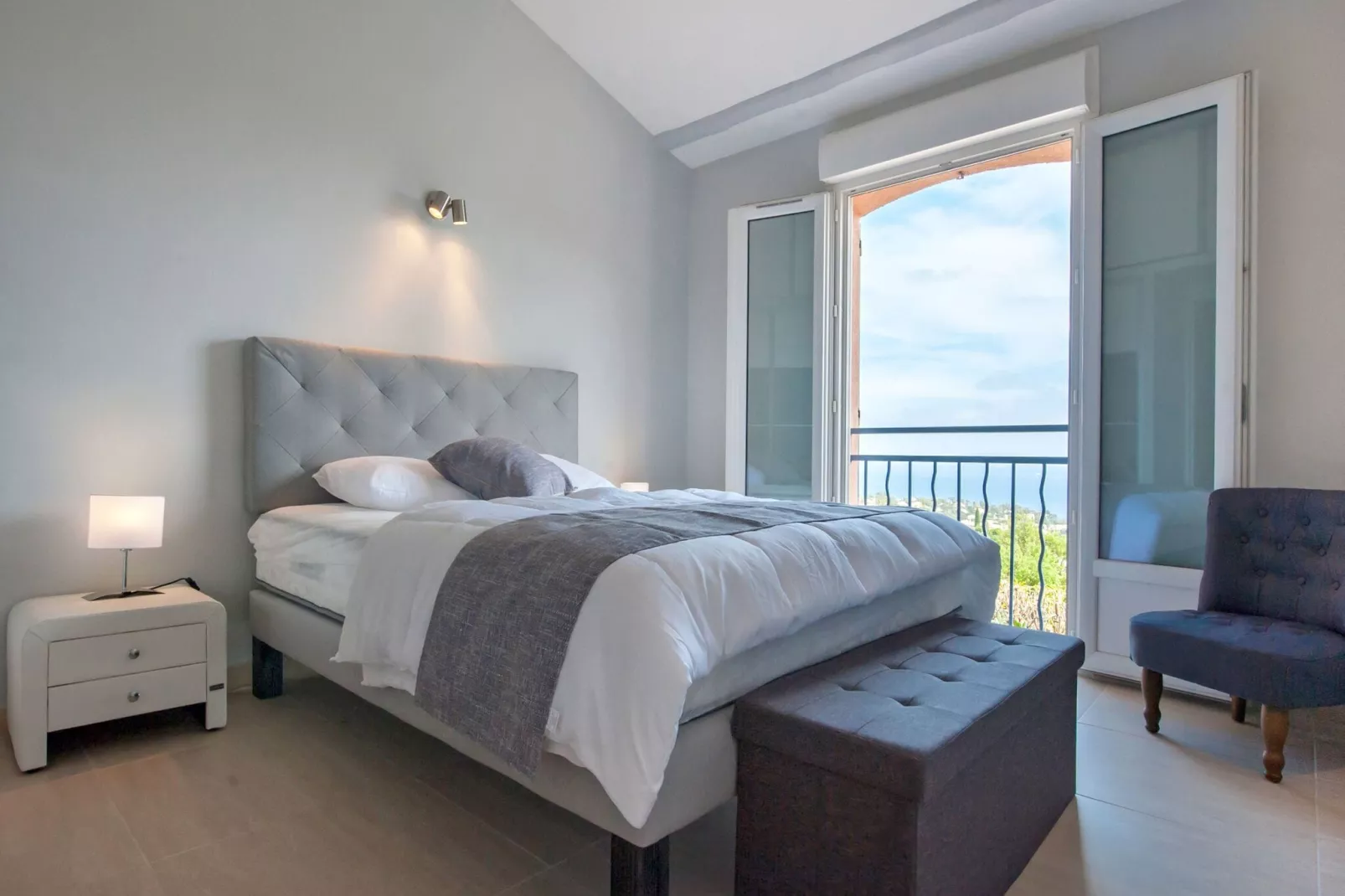 Villa Capussambres-Schlafzimmer