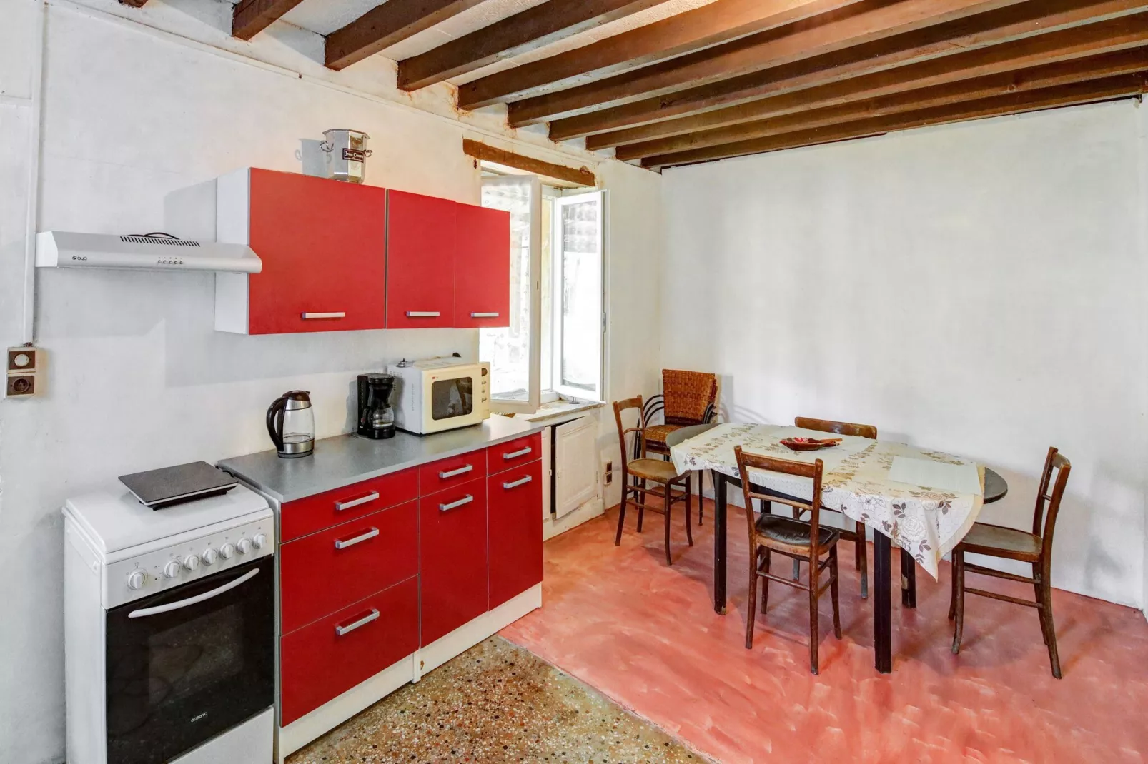 LA MAISON CHAUVE-Salle à manger