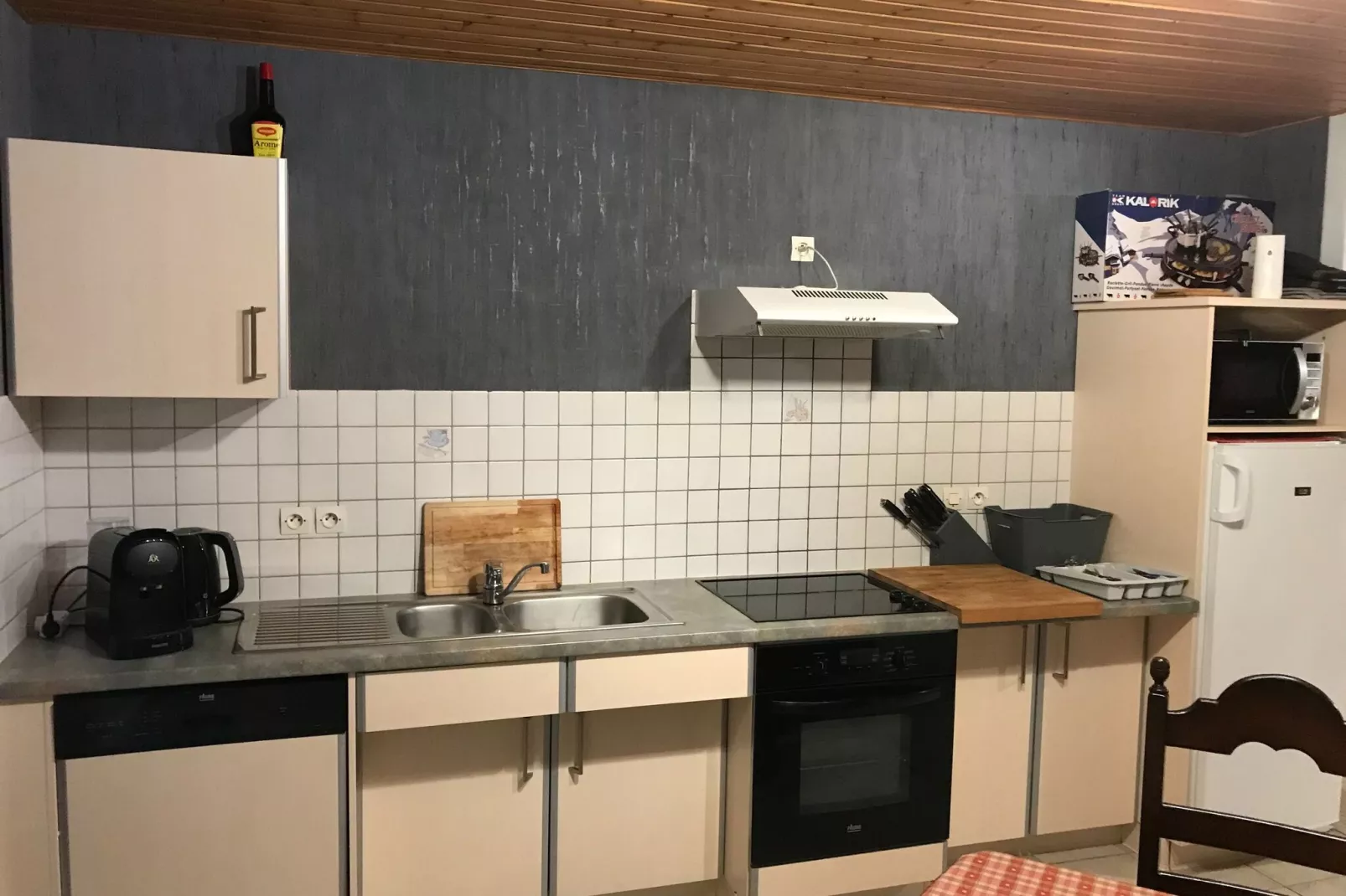 APPARTEMENT VOLVERT - LA GENTIANE-Cuisine
