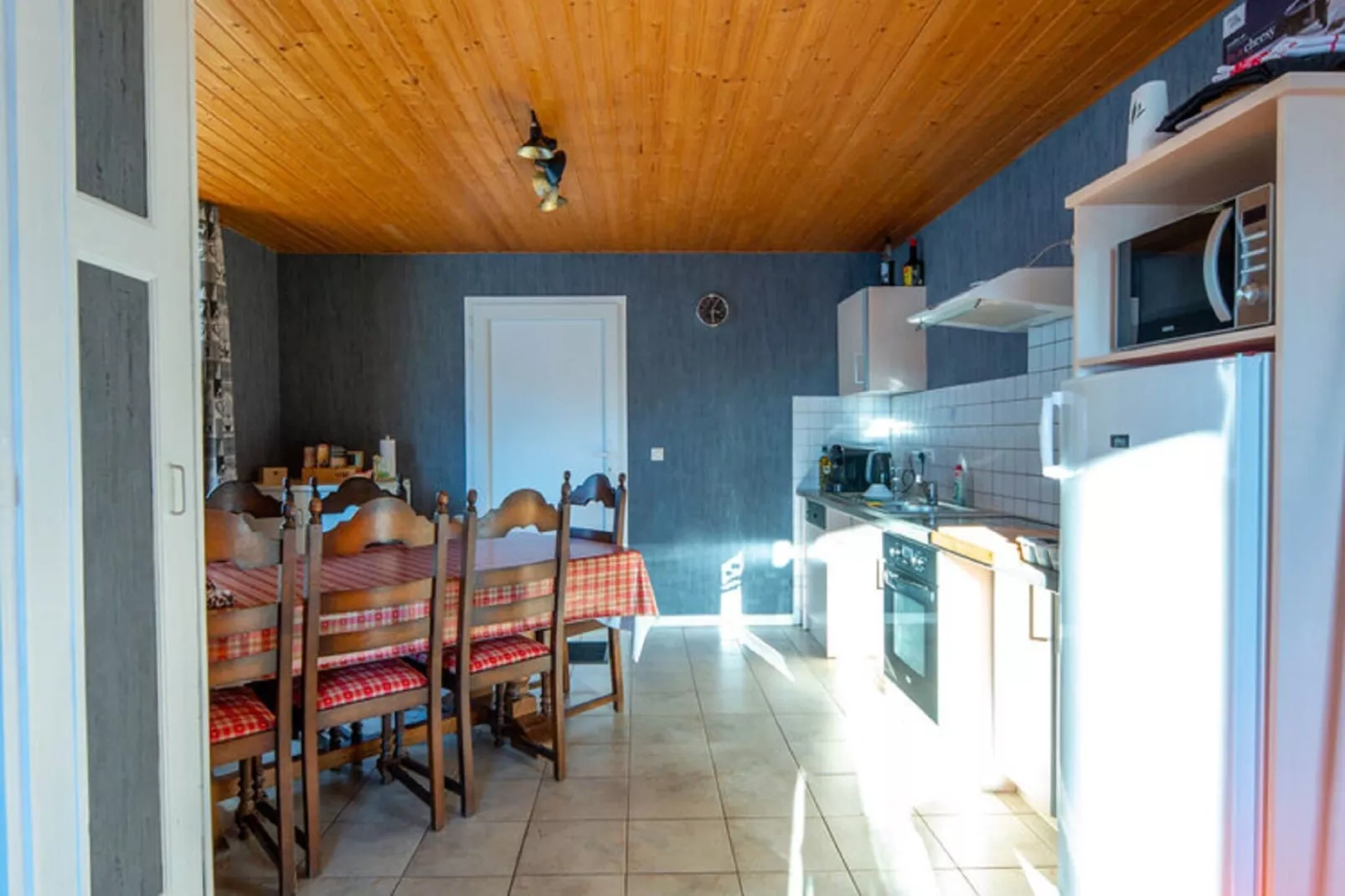 APPARTEMENT VOLVERT - LA GENTIANE-Cuisine