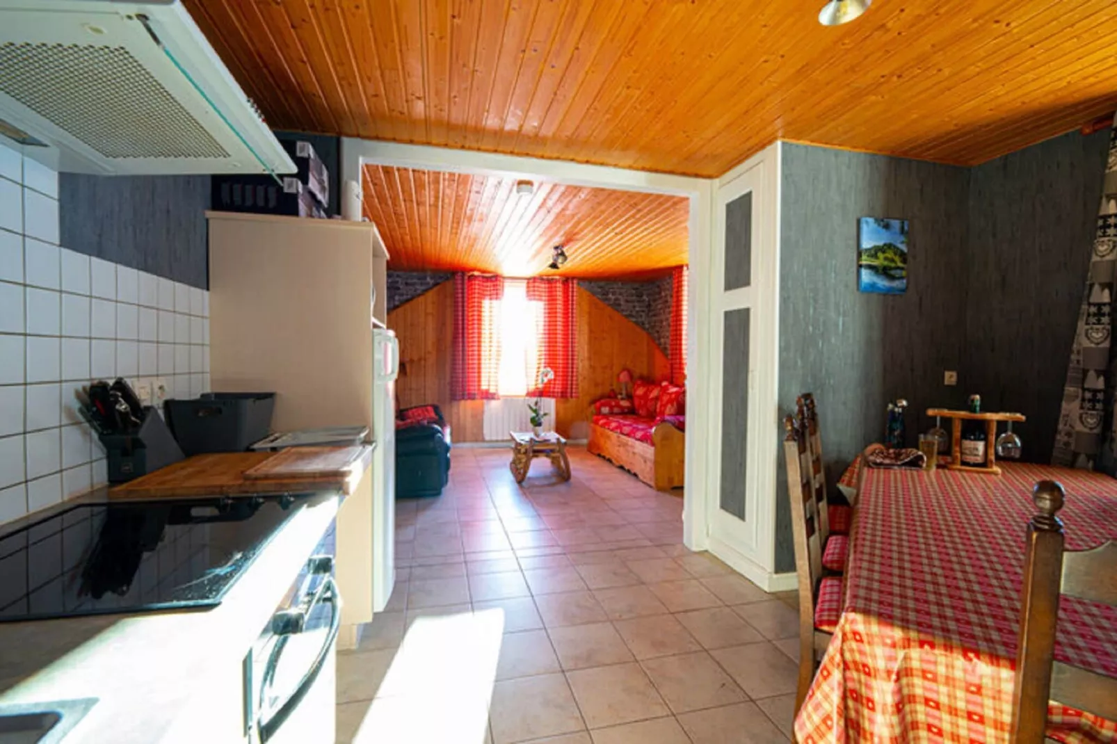 APPARTEMENT VOLVERT - LA GENTIANE-Cuisine