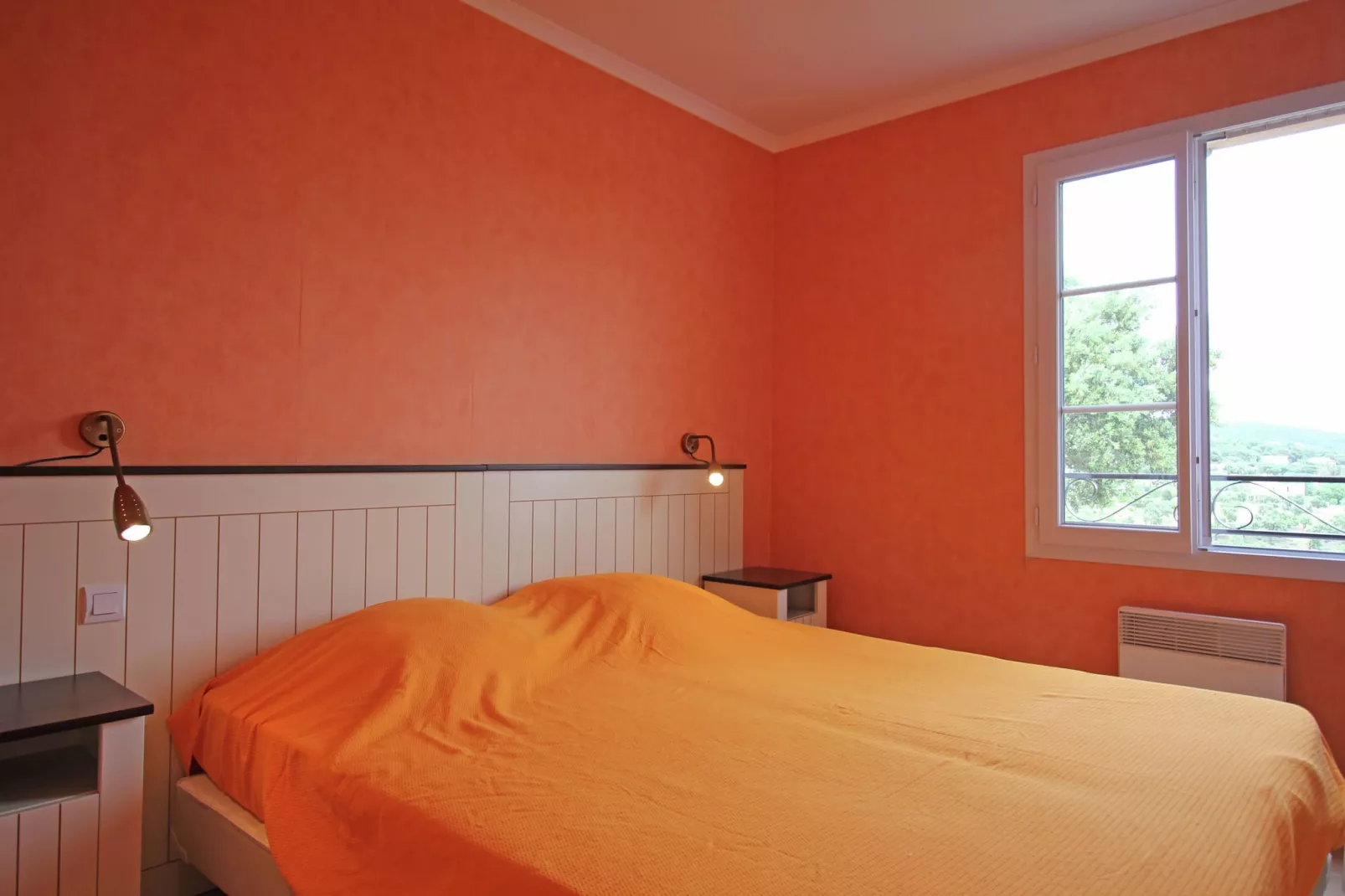 Caroline-Bedroom