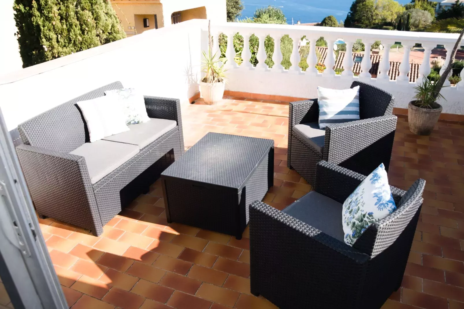 Villa Théoule-Terrassenbalkon