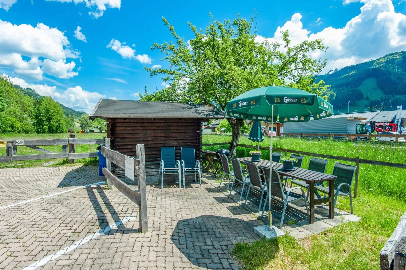 Haus Pichl-Gardens summer