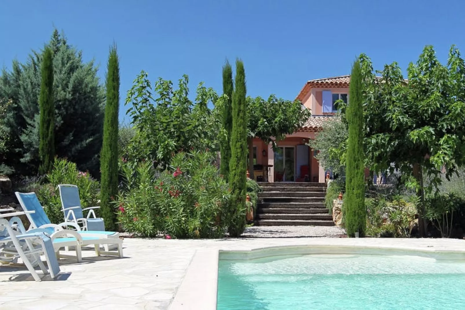 La Vallée de la Sainte Baume - Pool-Schwimmbad