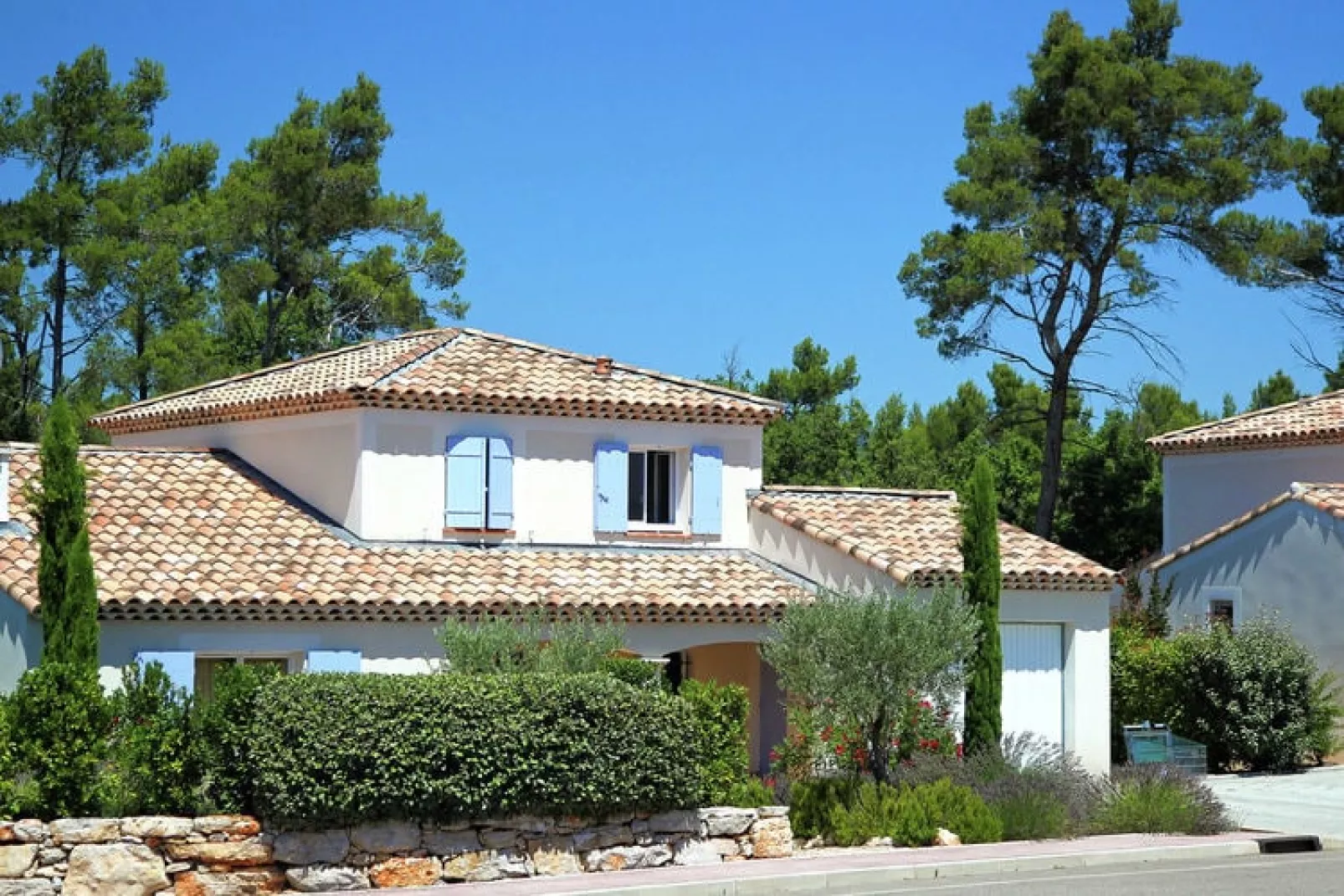 La Vallée de la Sainte Baume-Extérieur été
