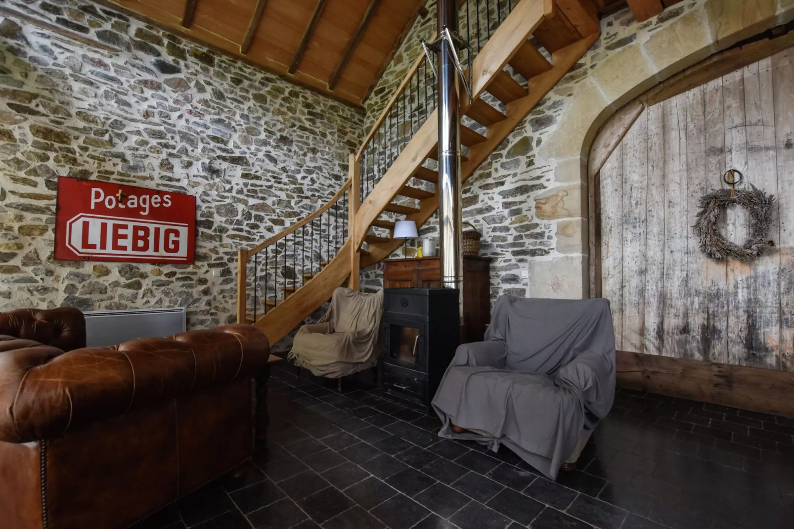 La Remise-Living room