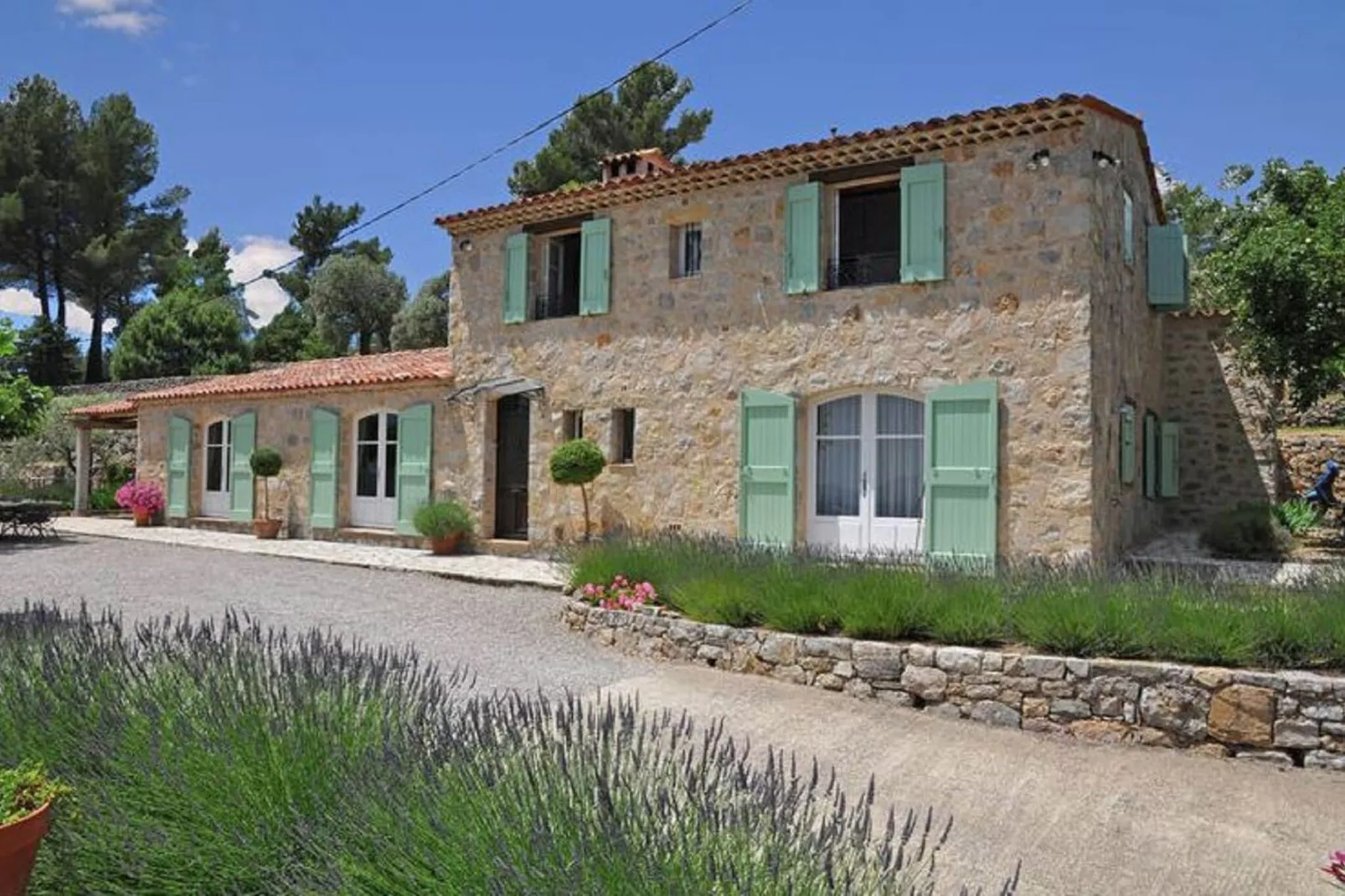 Mas des Olivettes-Exterior summer