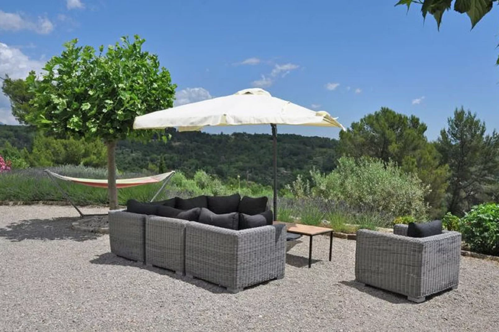 Mas des Olivettes-Terrace balcony
