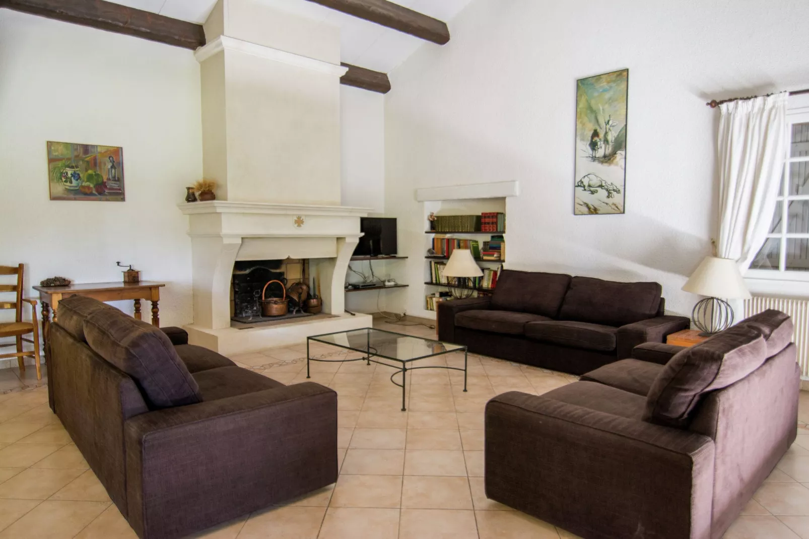 Mas des Trabesses-Living room