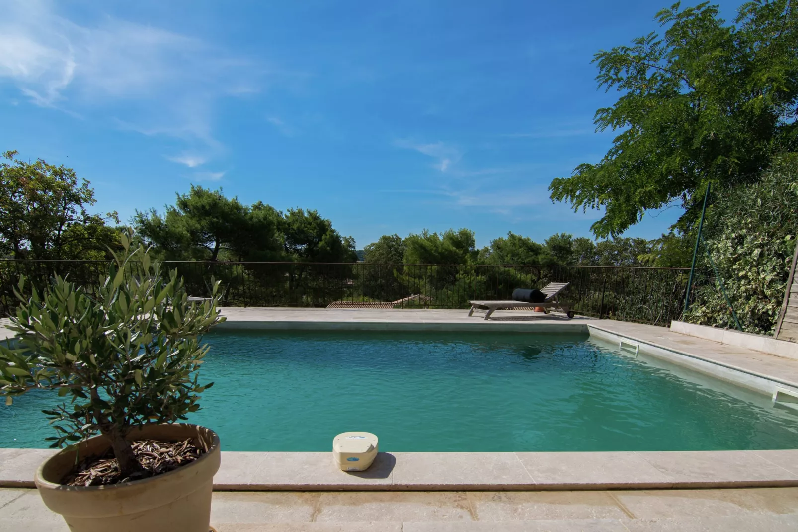 La Maison du Bonheur-Pool