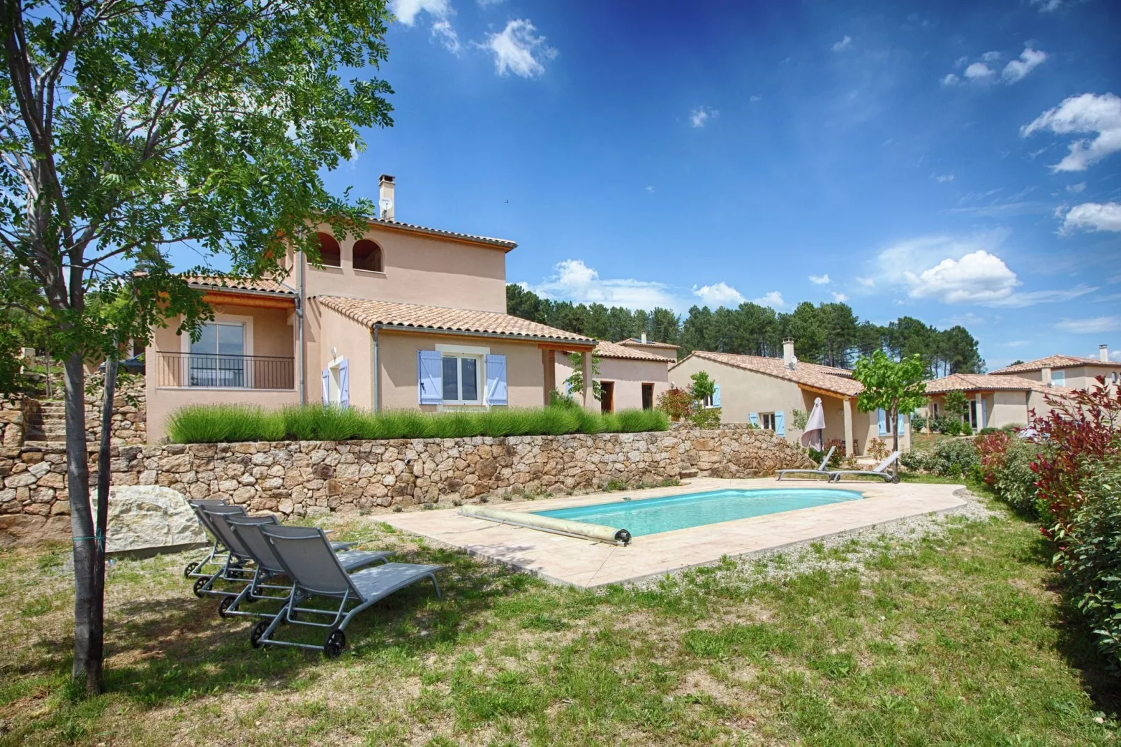 Villa Joyeuse 22-Exterior summer