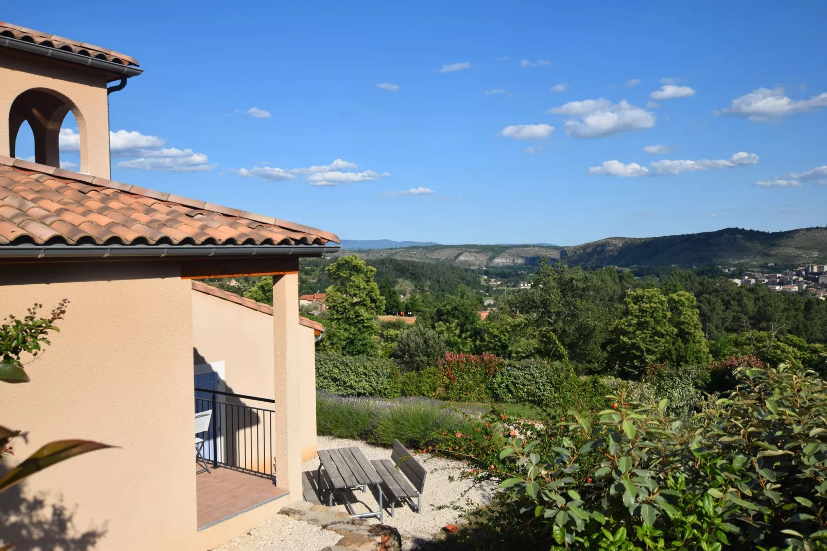 Villa Joyeuse 22-View summer