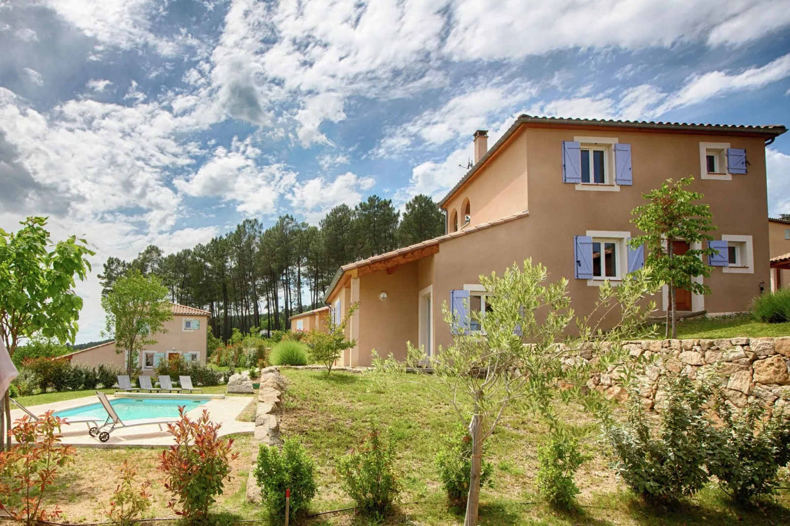 Villa Joyeuse 22-Gardens summer