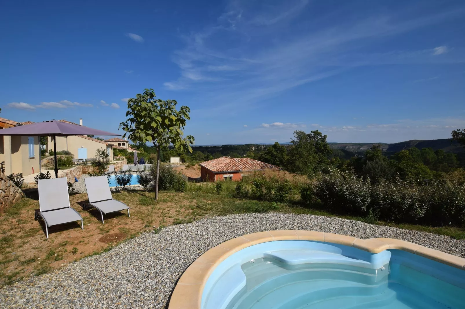Villa Joyeuse 36-Exterior summer