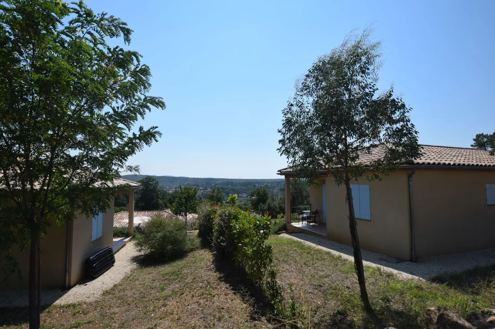 Villa Joyeuse 38-View summer